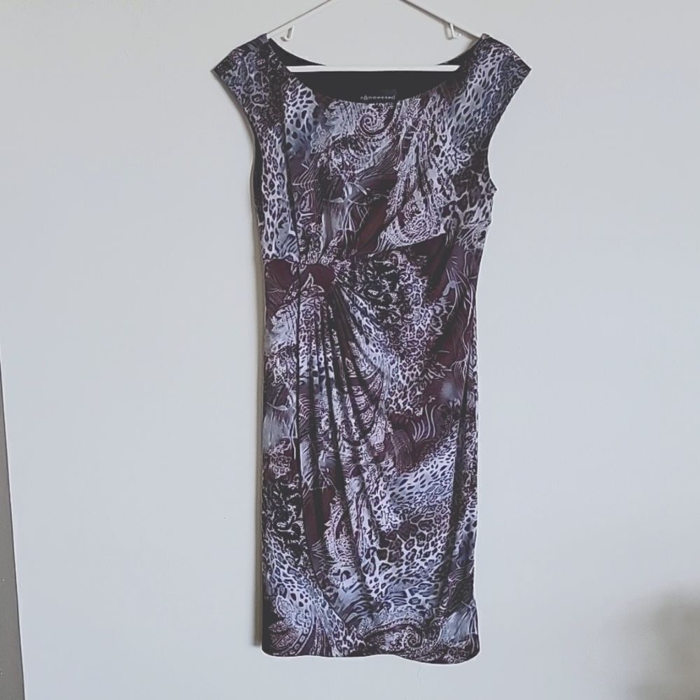 Connected wrap dress. Size 8P. Brown, blue animal print